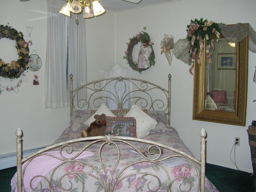 Angels' Keep Bed & Breakfast Cody Ruang foto